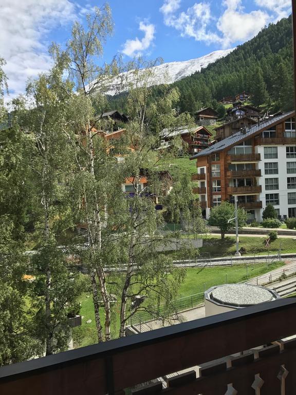Chalet Guggenbiel Zermatt Exteriör bild