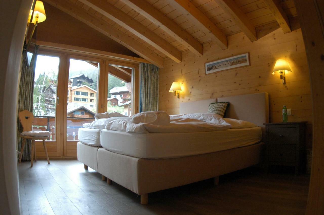Chalet Guggenbiel Zermatt Exteriör bild